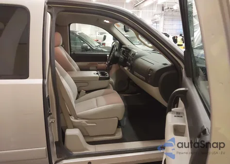 2008 Chevrolet Silverado 1500 Lt1 from USA, damaged, VIN 2GCEK19J781110528